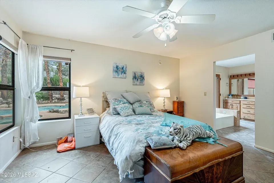 4 Bed 2 Bath Traditional Suburban Family Home in Tucson, AZ - 3