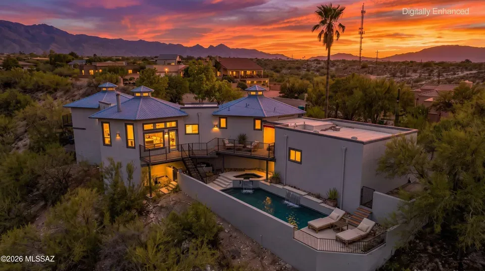 4 Bed 2 Bath Traditional Suburban Family Home in Tucson, AZ - 1