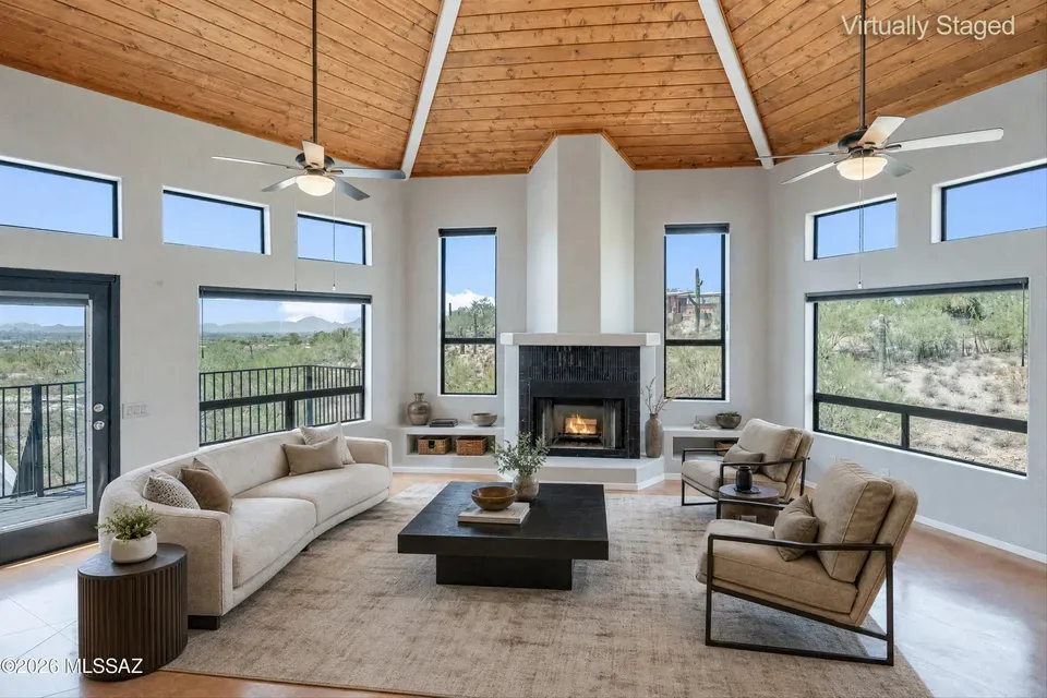 4 Bed 2 Bath Traditional Suburban Family Home in Tucson, AZ - 3