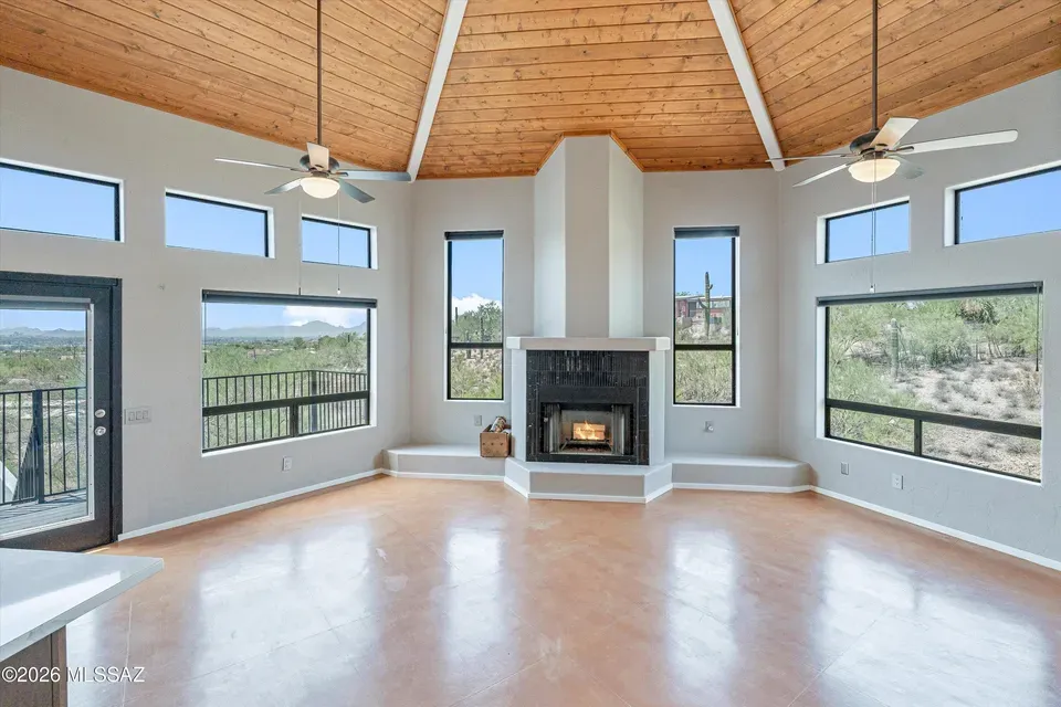 4 Bed 2 Bath Traditional Suburban Family Home in Tucson, AZ - 5