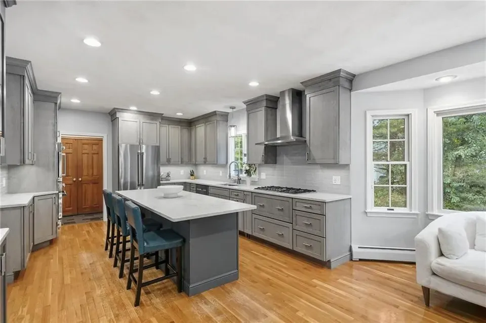 4 Bed 2 Bath Traditional Suburban Family Home in Warwick, RI - 2