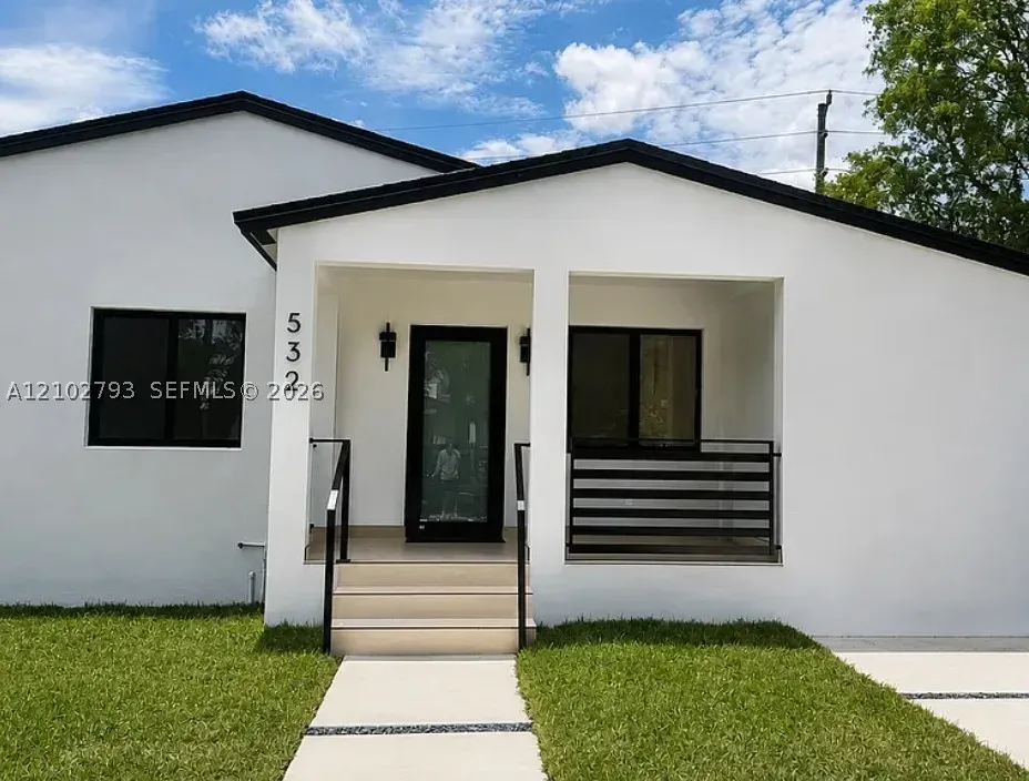 4 Bed 3 Bath Classic Historic Era Home in Coral Gables, FL