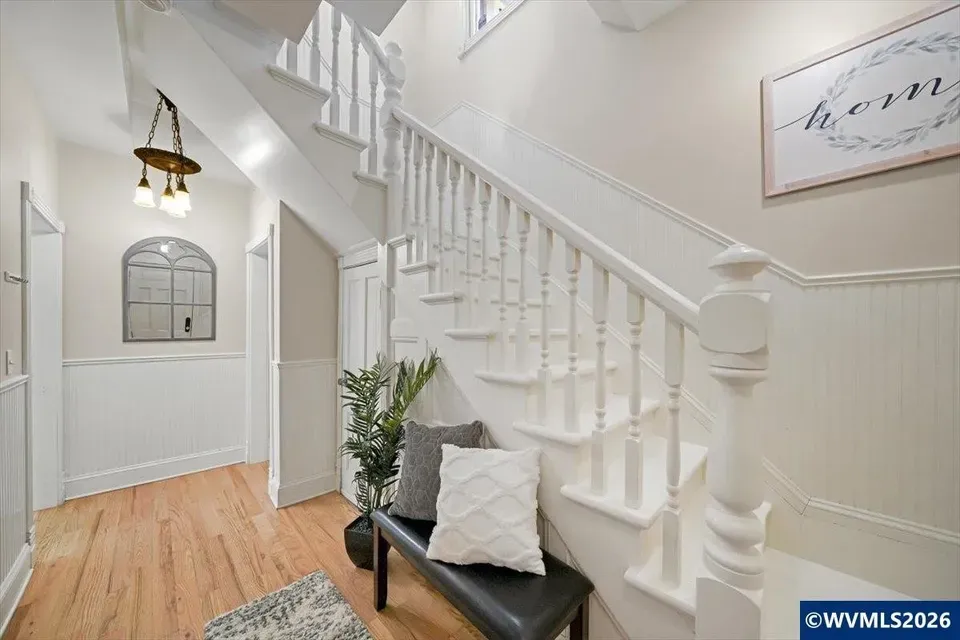 4 Bed 3 Bath Classic Historic Era Home in Corvallis, OR - 3