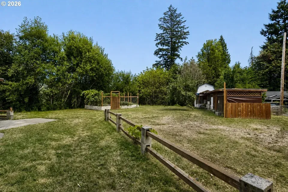 4 Bed 3 Bath Classic Historic Era Home in Hillsboro, OR - 3