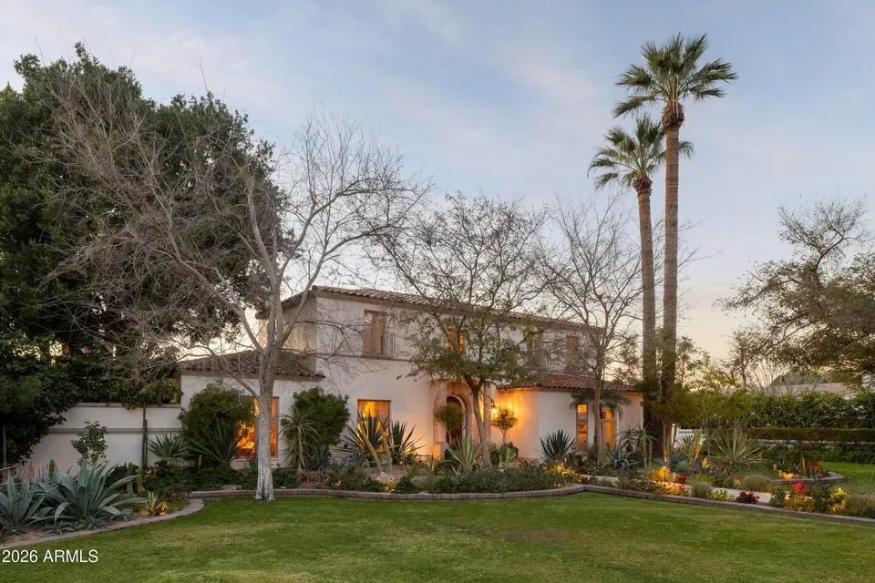 4 Bed 3 Bath Classic Historic Era Home in Phoenix, AZ - 5