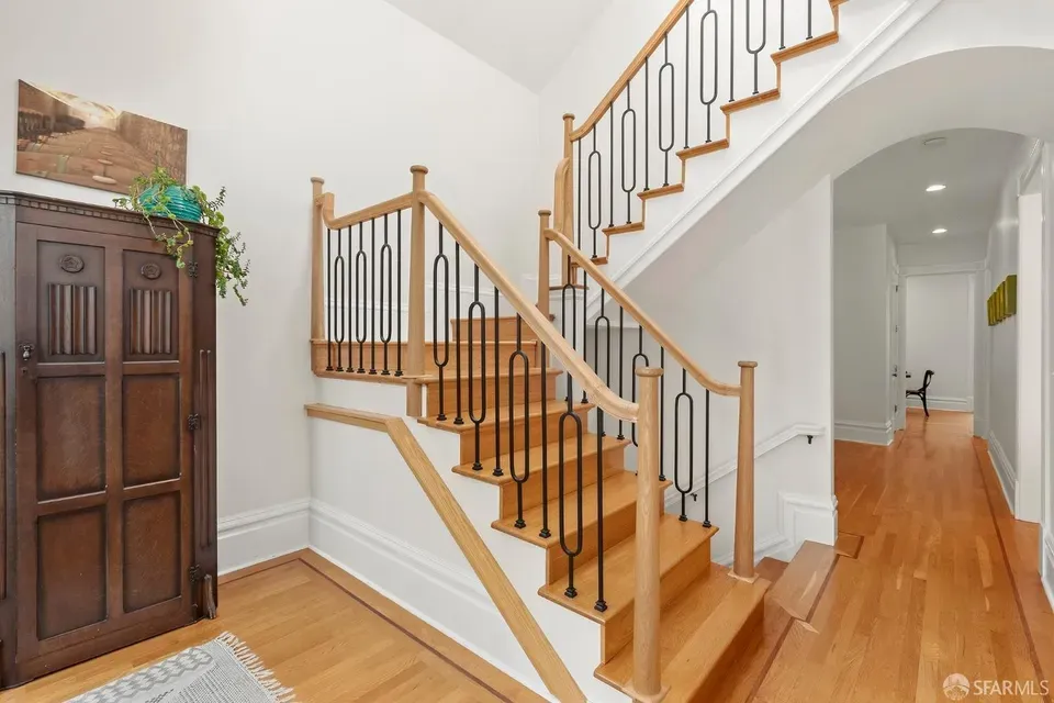 4 Bed 3 Bath Classic Historic Era Home in San Francisco, CA - 2
