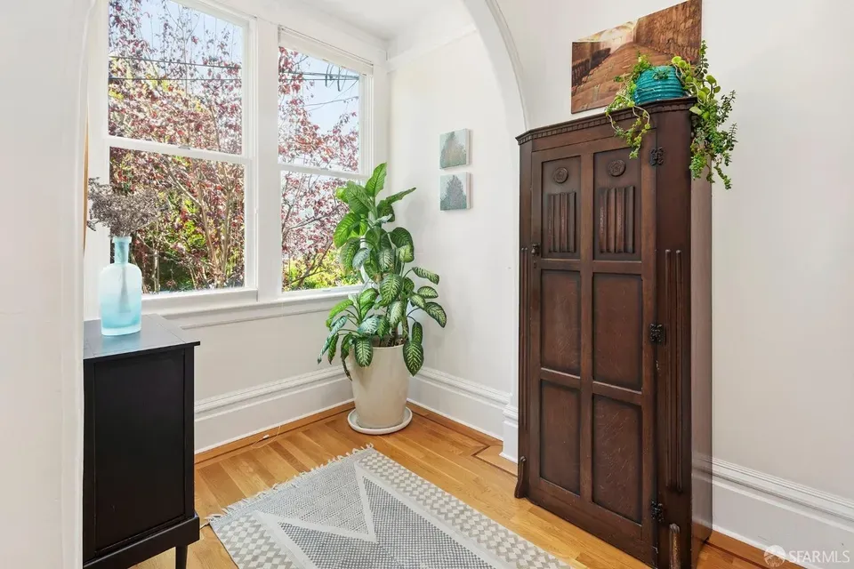 4 Bed 3 Bath Classic Historic Era Home in San Francisco, CA - 3