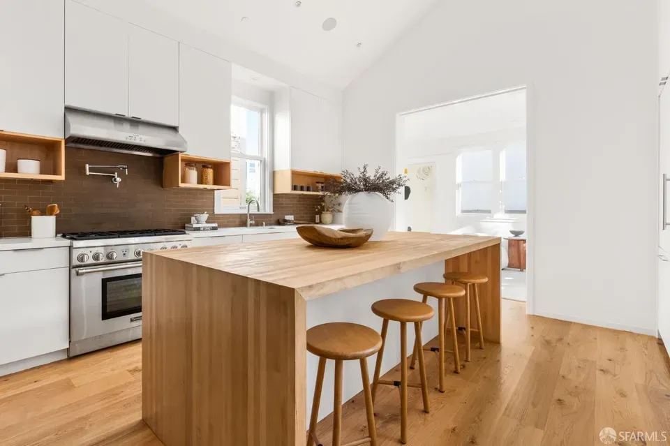 4 Bed 3 Bath Classic Historic Era Home in San Francisco, CA - 4