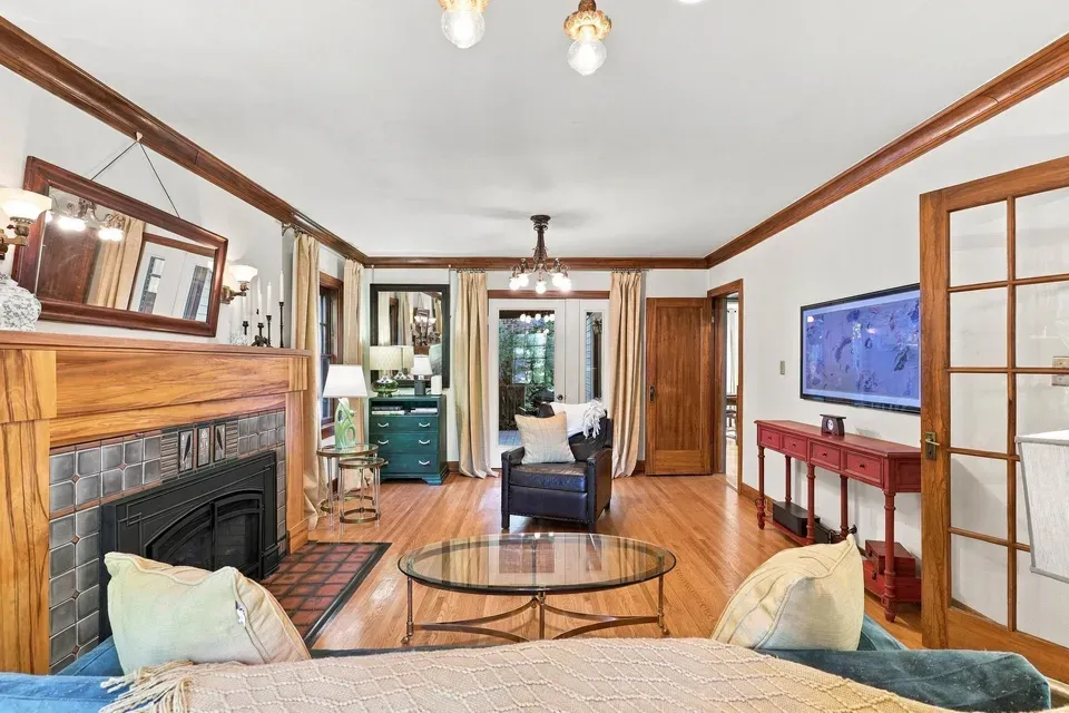 4 Bed 3 Bath Classic Historic Era Home in Spokane, WA - 3