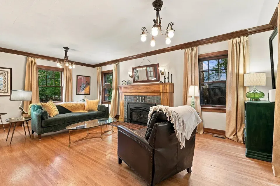 4 Bed 3 Bath Classic Historic Era Home in Spokane, WA - 4