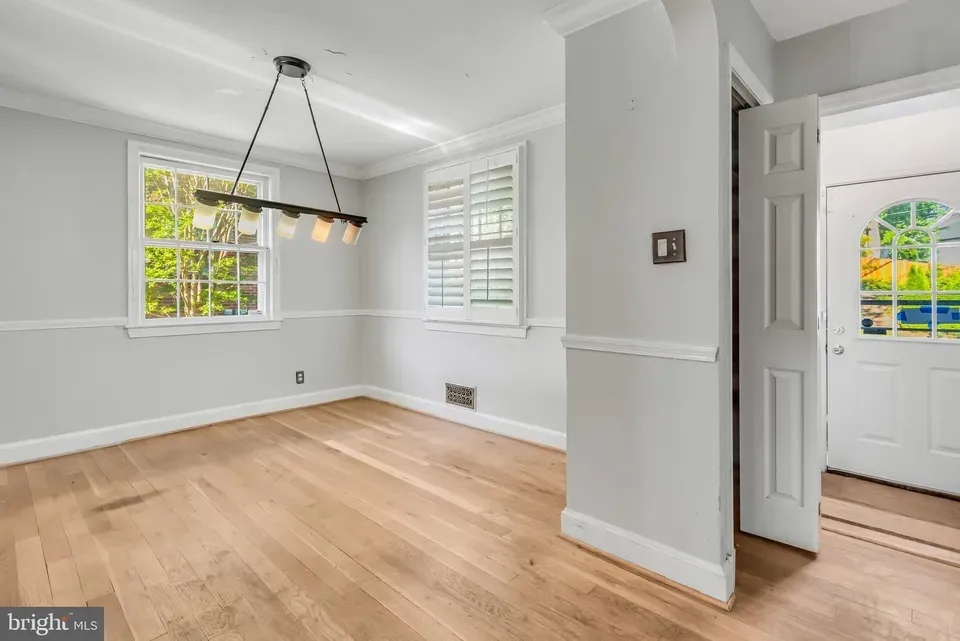 4 Bed 3 Bath Classic Historic Era Home in Washington, DC - 3