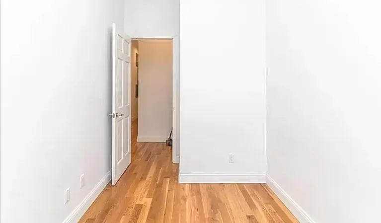 4 Bed 3 Bath Contemporary High-Rise Condo in Brooklyn, NY - 5