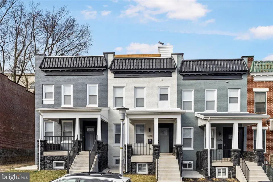 4 Bed 3 Bath Contemporary Multi-Level Townhome in Baltimore, MD - 4