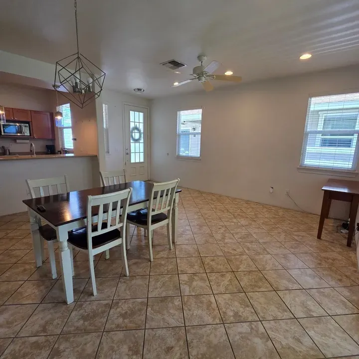 4 Bed 3 Bath Contemporary Multi-Level Townhome in Maui, HI - 1
