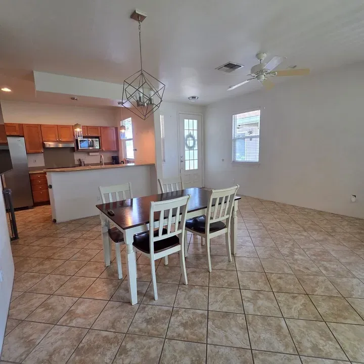 4 Bed 3 Bath Contemporary Multi-Level Townhome in Maui, HI - 3
