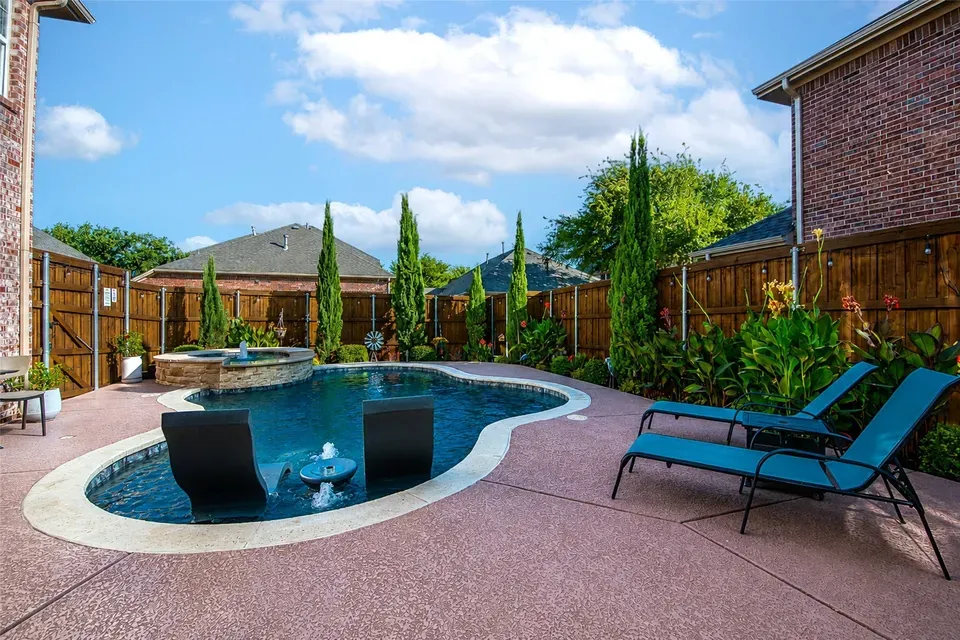 4 Bed 3 Bath Established Contemporary Home in Allen, TX - 3