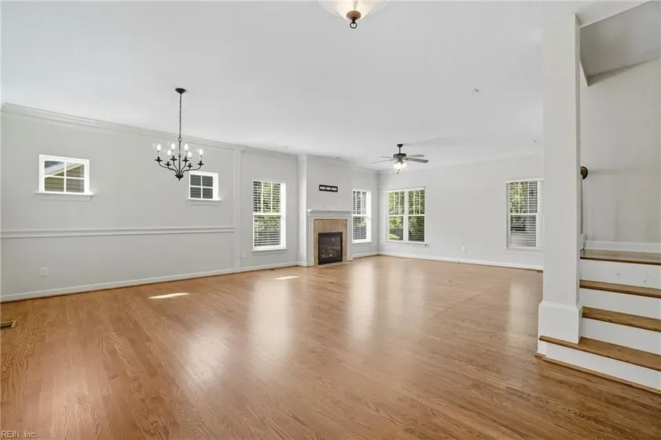 4 Bed 3 Bath Established Contemporary Home in Chesapeake, VA - 3