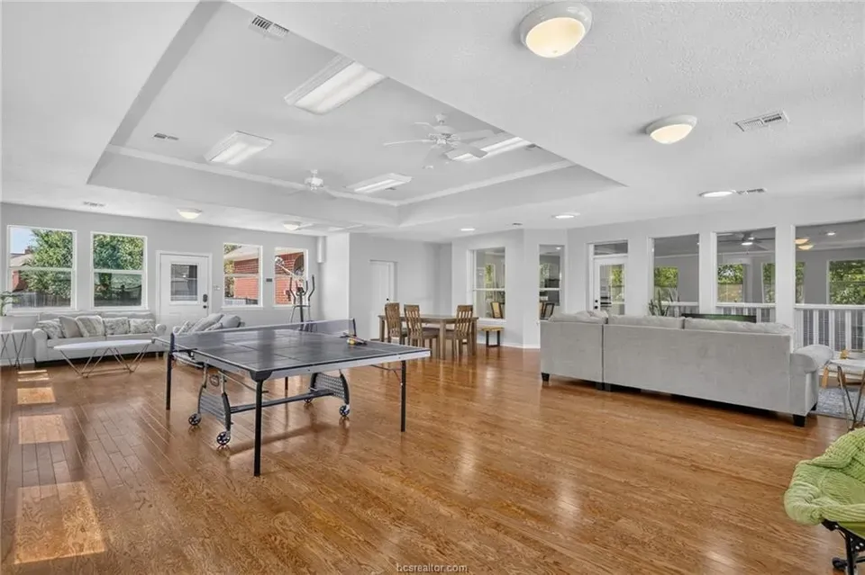 4 Bed 3 Bath Established Contemporary Home in College Station, TX - 5