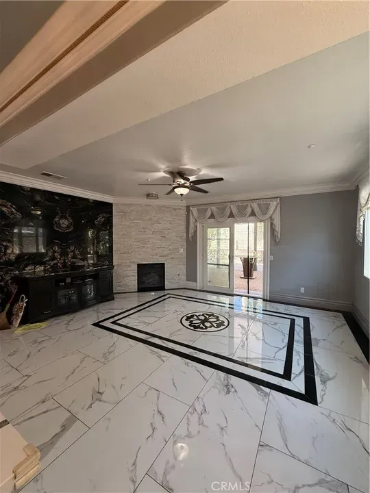 4 Bed 3 Bath Established Contemporary Home in Fontana, CA - 3