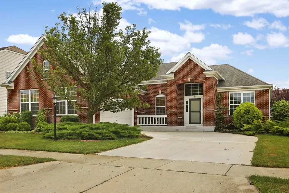 4 Bed 3 Bath Established Contemporary Home in Kenosha, WI - 1