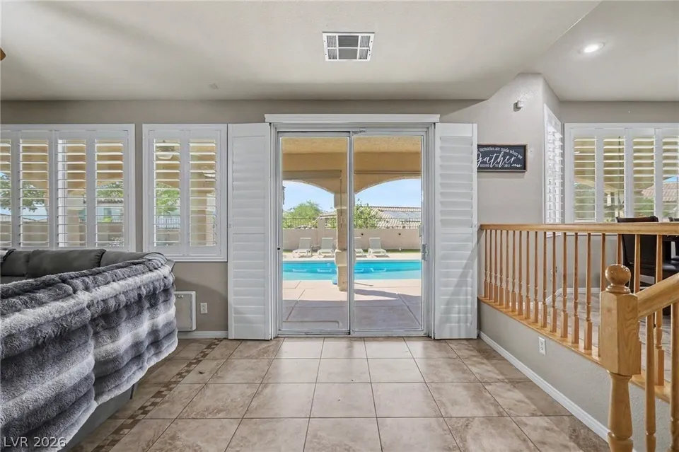 4 Bed 3 Bath Established Contemporary Home in Las Vegas, NV - 5