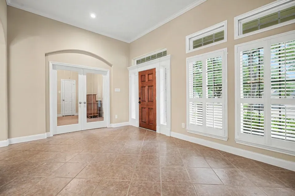 4 Bed 3 Bath Established Contemporary Home in League City, TX - 5