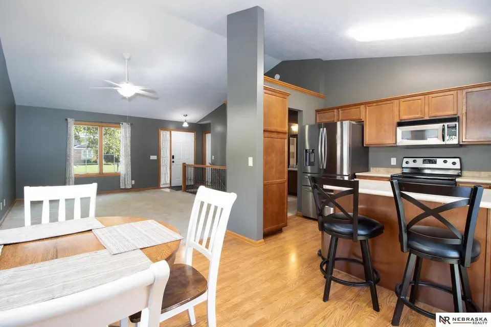 4 Bed 3 Bath Established Contemporary Home in Lincoln, NE - 5