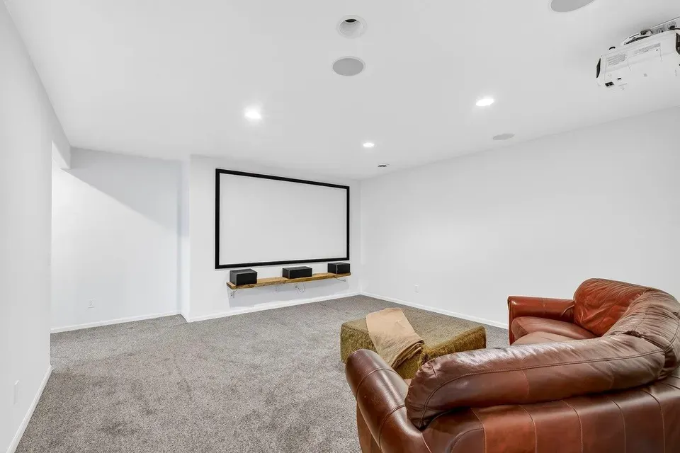 4 Bed 3 Bath Established Contemporary Home in Madison, WI - 5