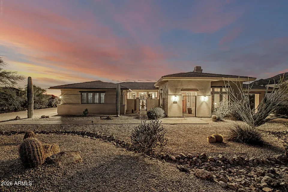 4 Bed 3 Bath Established Contemporary Home in Mesa, AZ - 2