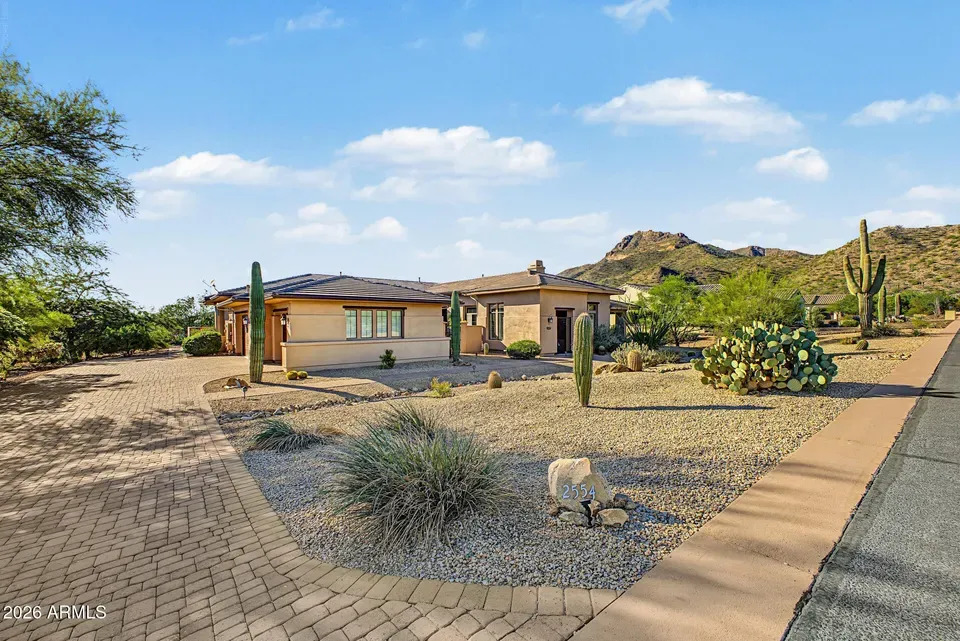4 Bed 3 Bath Established Contemporary Home in Mesa, AZ - 4