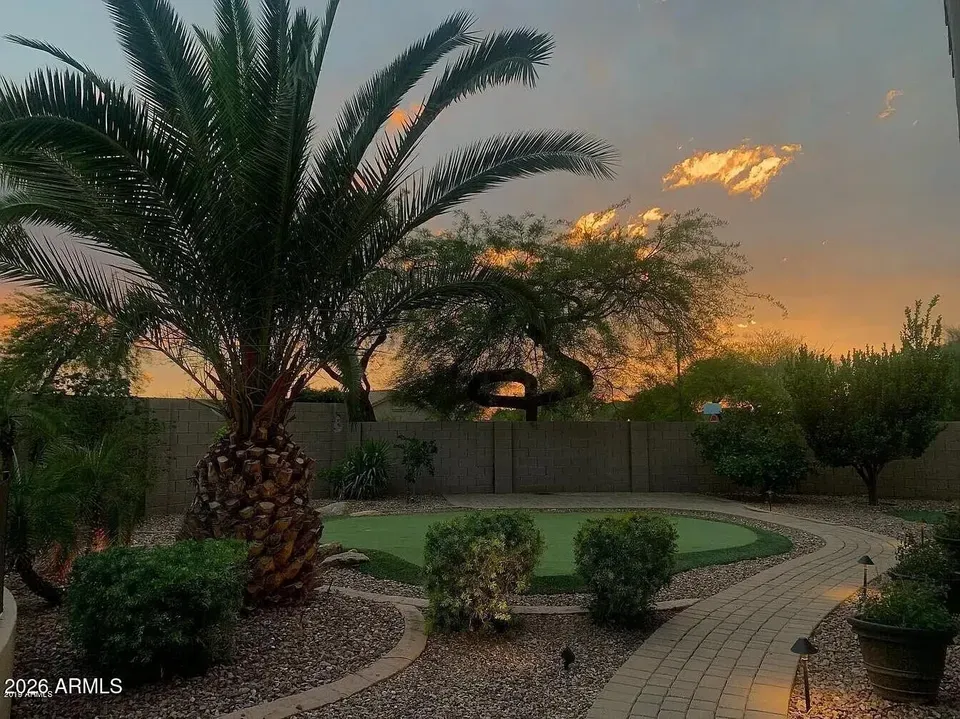 4 Bed 3 Bath Established Contemporary Home in Mesa, AZ