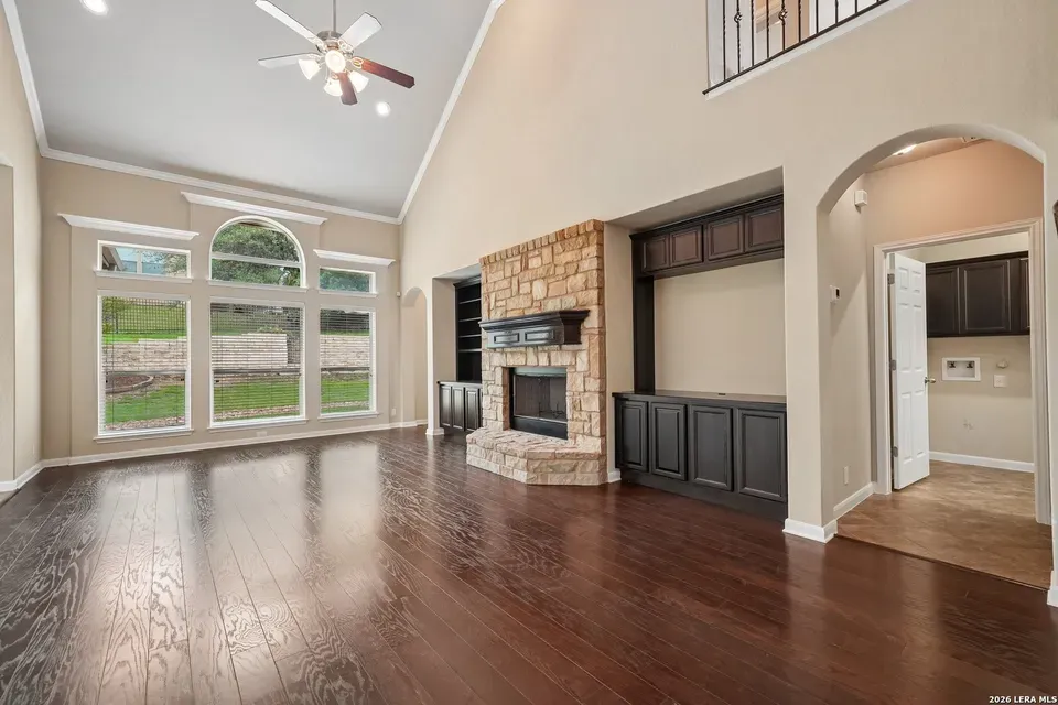 4 Bed 3 Bath Established Contemporary Home in New Braunfels, TX - 3