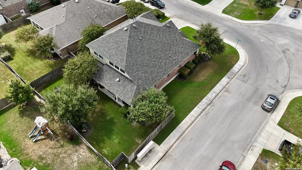 4 Bed 3 Bath Established Contemporary Home in New Braunfels, TX - 3