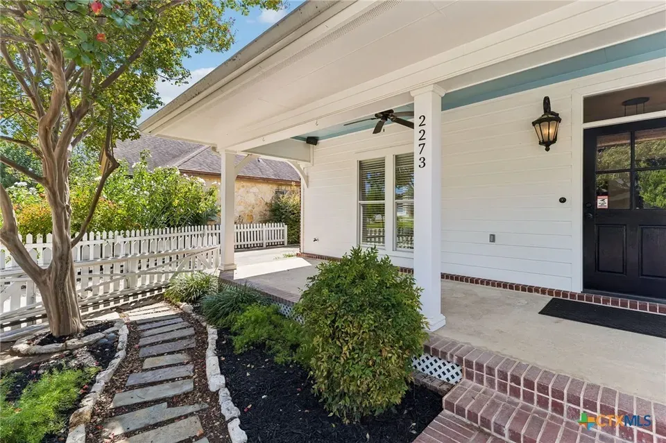 4 Bed 3 Bath Established Contemporary Home in New Braunfels, TX - 5