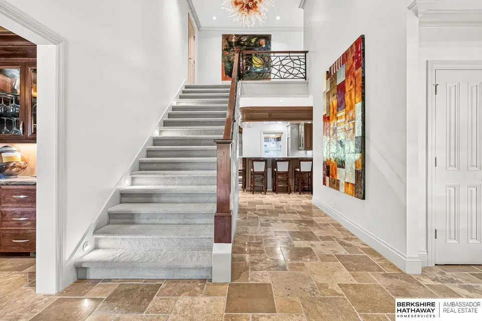 4 Bed 3 Bath Established Contemporary Home in Omaha, NE - 3