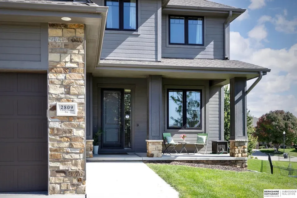 4 Bed 3 Bath Established Contemporary Home in Omaha, NE - 2