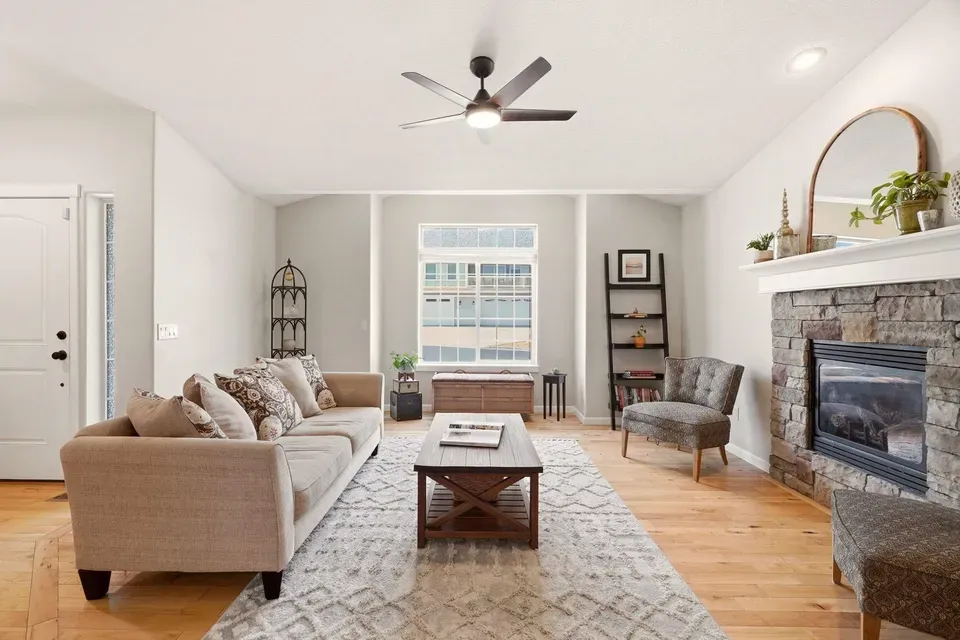 4 Bed 3 Bath Established Contemporary Home in Spokane, WA - 4