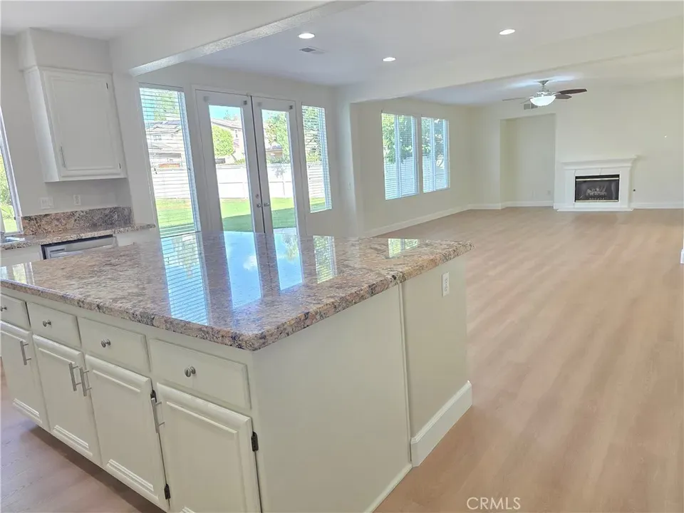 4 Bed 3 Bath Established Contemporary Home in Temecula, CA