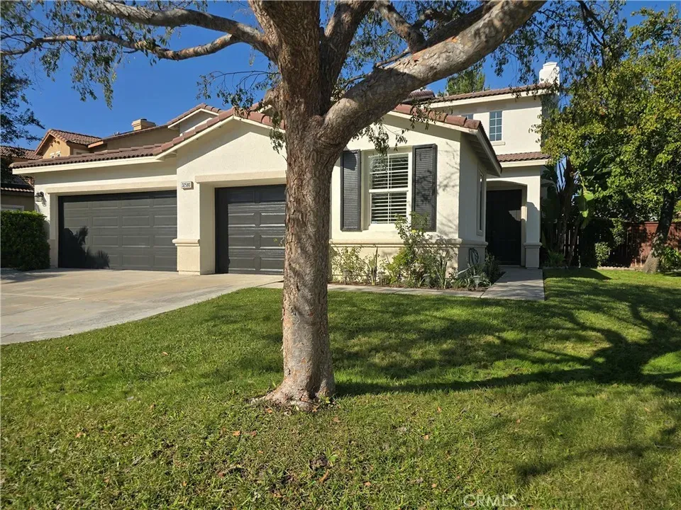 4 Bed 3 Bath Established Contemporary Home in Temecula, CA - 4