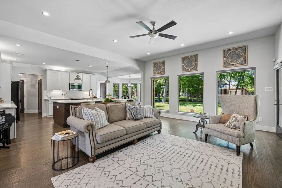 4 Bed 3 Bath Established Mid-Century Residence in Allen, TX - 1