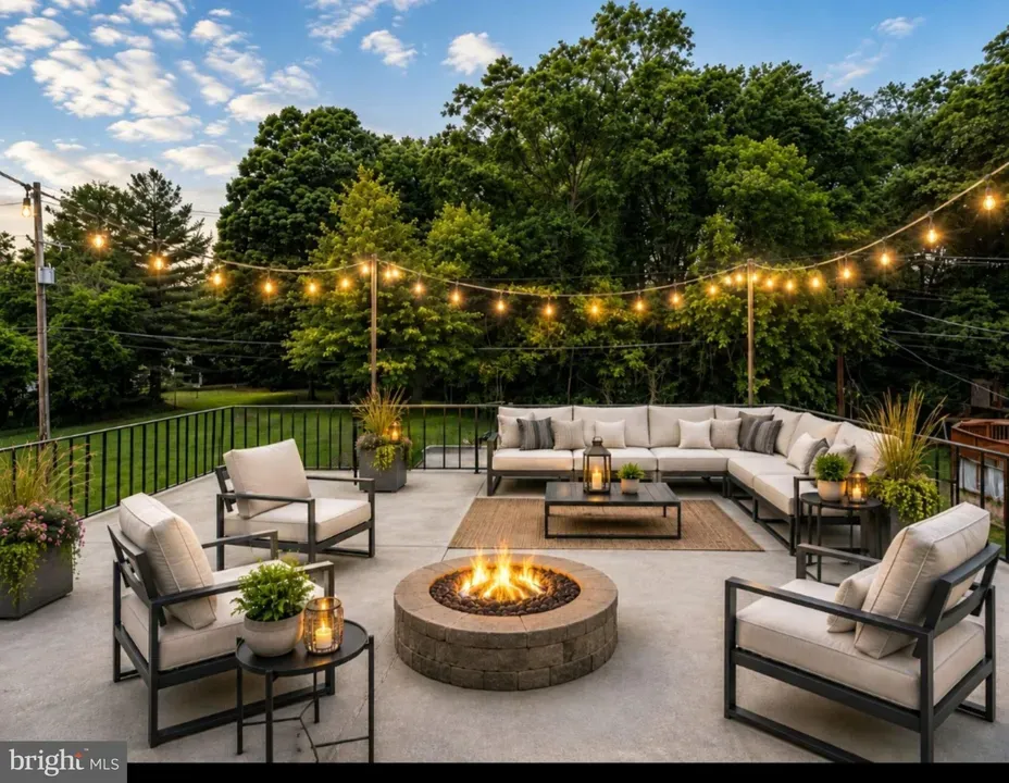 4 Bed 3 Bath Established Mid-Century Residence in Baltimore, MD - 2