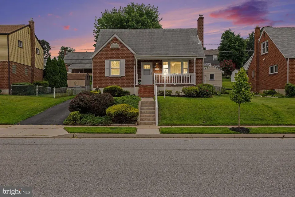 4 Bed 3 Bath Established Mid-Century Residence in Baltimore, MD
