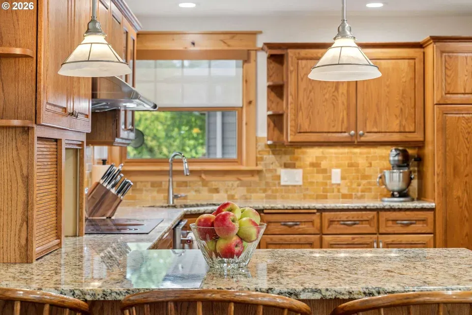 4 Bed 3 Bath Established Mid-Century Residence in Beaverton, OR - 5