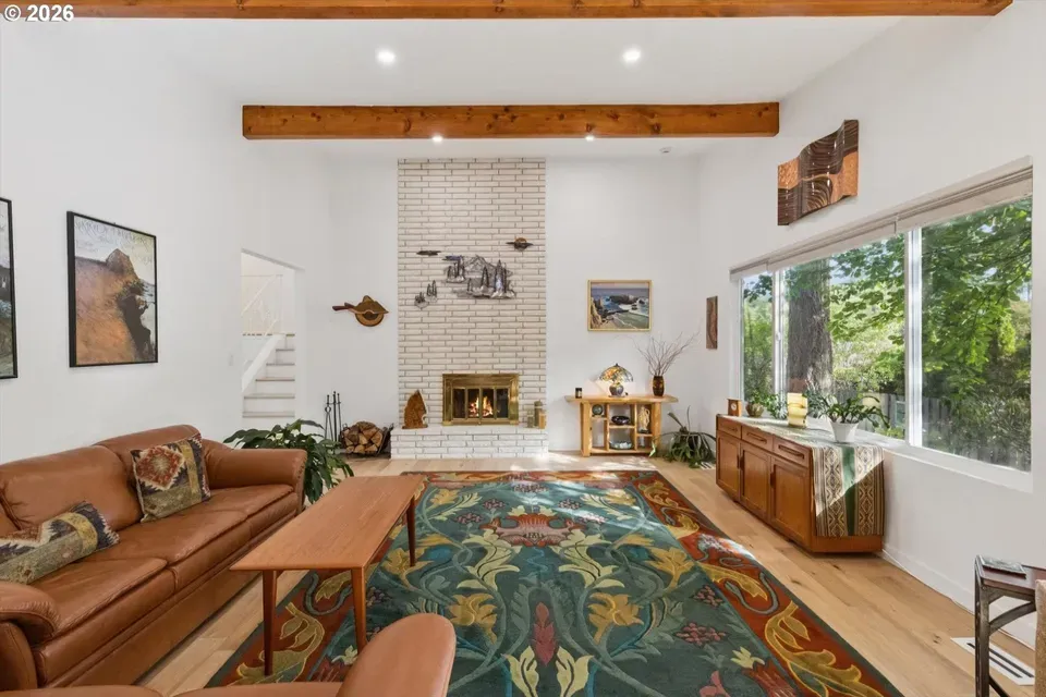 4 Bed 3 Bath Established Mid-Century Residence in Beaverton, OR - 3