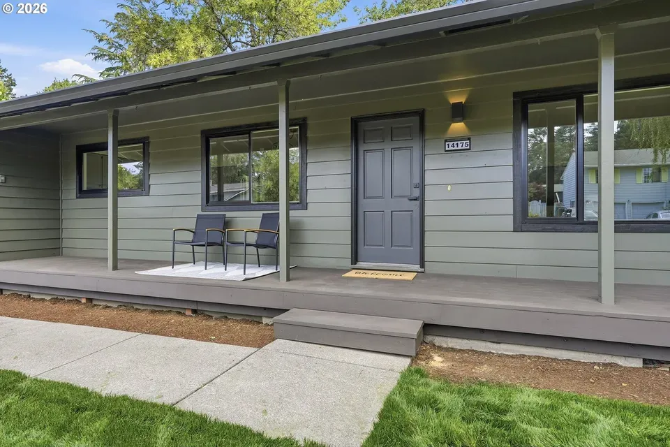 4 Bed 3 Bath Established Mid-Century Residence in Beaverton, OR - 4