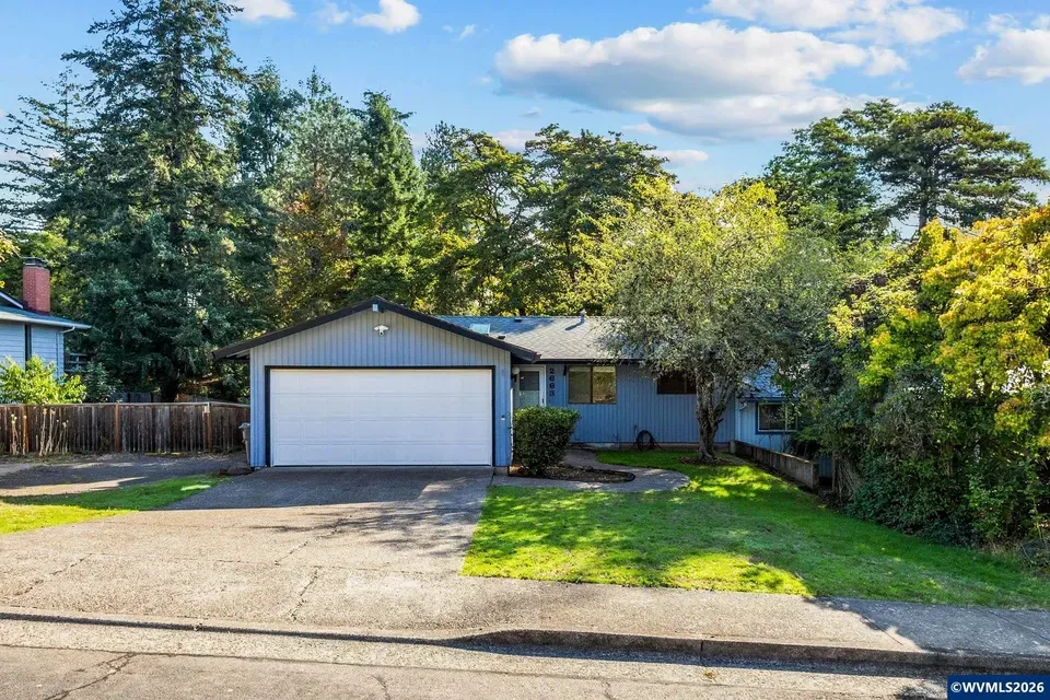 4 Bed 3 Bath Established Mid-Century Residence in Corvallis, OR - 1