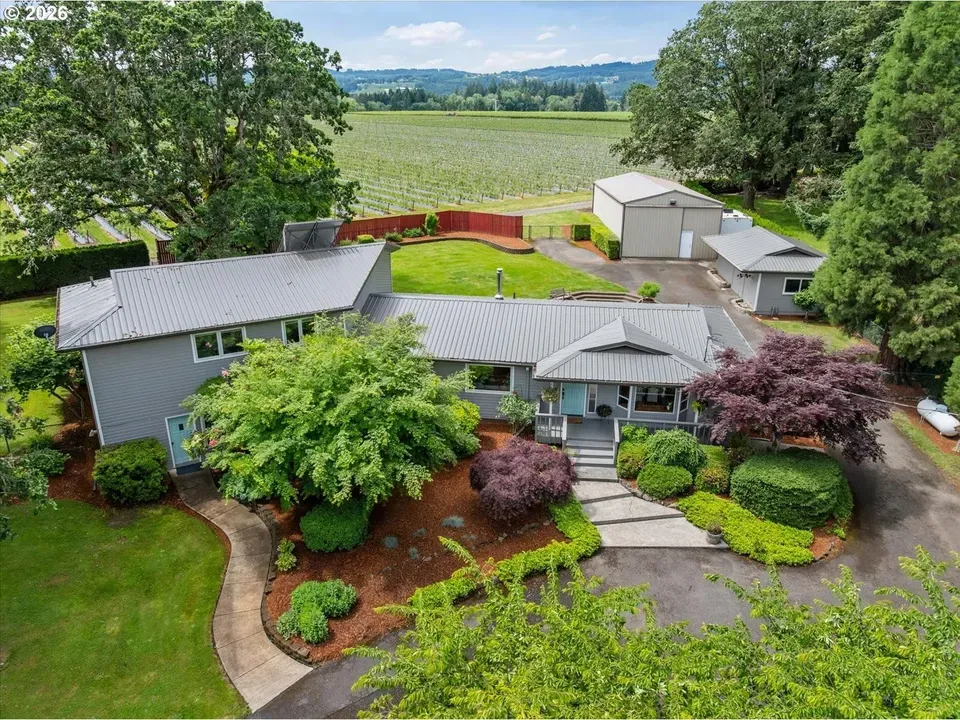 4 Bed 3 Bath Established Mid-Century Residence in Hillsboro, OR - 1