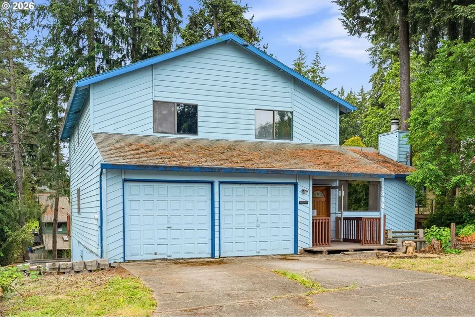 4 Bed 3 Bath Established Mid-Century Residence in Hillsboro, OR - 2