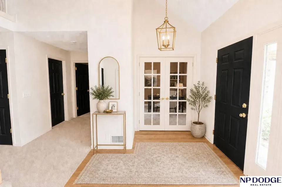 4 Bed 3 Bath Established Mid-Century Residence in Omaha, NE - 3