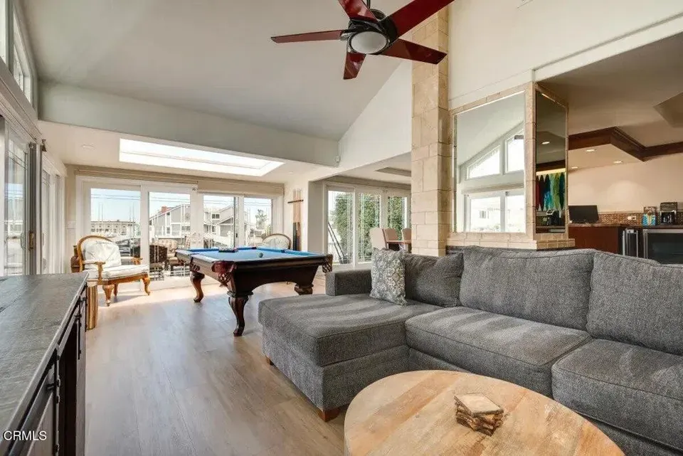 4 Bed 3 Bath Established Mid-Century Residence in Oxnard, CA - 2